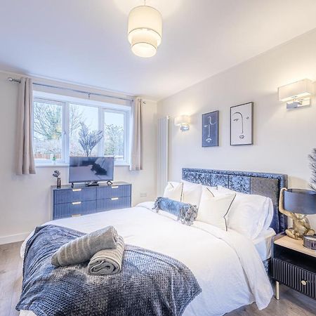 Stunning Family Apartments - بروملي المظهر الخارجي الصورة